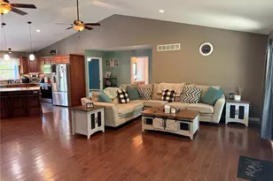 157 Timber Glen Rd, Shelbyville, MO 65565 - Photo 7
