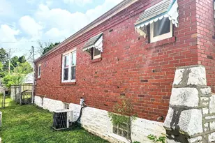 1365 Switzer Ave, Saint Louis, MO 63147 - Photo 5
