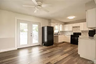 39947 James Ward St, Malden, MO 63863 - Photo 11