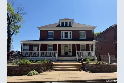 6120 Victoria Avenue, Saint Louis, MO 63139 - Photo 1