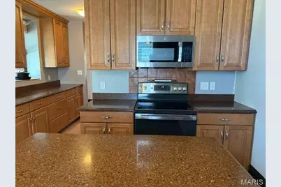 6120 Victoria Avenue, Saint Louis, MO 63139 - Photo 25