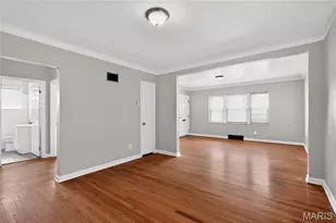 8244 Monroe Ave, Saint Louis, MO 63114 - Photo 17