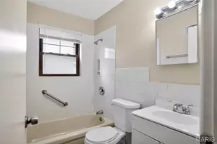 238 Emerling Dr, Saint Louis, MO 63121 - Photo 19