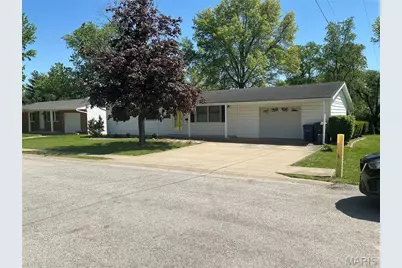 110 Trail Avenue, Troy, MO 63379 - Photo 1