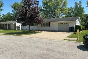 110 Trail Ave, Troy, MO 63379 - Photo 1
