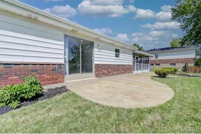2060 Aqueduct Drive, Florissant, MO 63033 - Photo 21