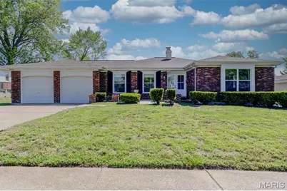 2060 Aqueduct Drive, Florissant, MO 63033 - Photo 1