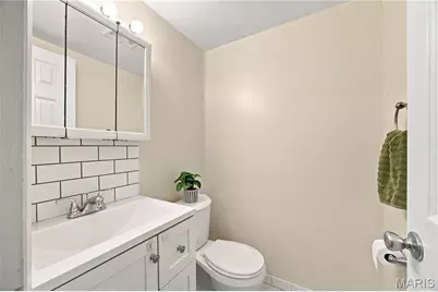 4434 Pegasus Drive, Oakville, MO 63129 - Photo 7