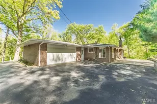 4200 Wincliff Dr, Saint Charles, MO 63304 - Photo 3