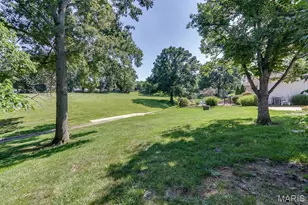 713 Barham Down Dr, Ballwin, MO 63011 - Photo 45