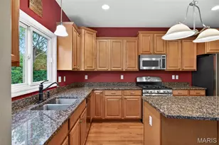 125 Carnoustie Ct, Saint Charles, MO 63301 - Photo 31