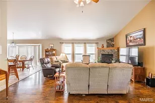 6803 Autumn Cove, Byrnes Mill, MO 63051 - Photo 11