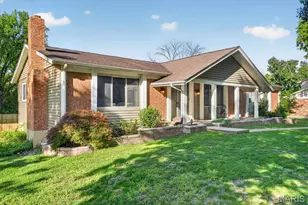10720 Forest Path Dr, Sunset Hills, MO 63128 - Photo 57