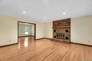 1508 Redbriar Dr, High Ridge, MO 63049 - Photo 7