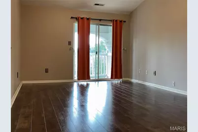 1935 Marine Terrace Drive #J, Maryland Heights, MO 63146 - Photo 5