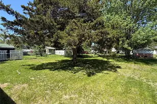 417 Lawrence St, Montgomery City, MO 63361 - Photo 5