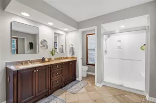 9833 Eagle Hill Ln, Sunset Hills, MO 63127 - Photo 23