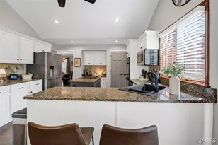 9833 Eagle Hill Ln, Sunset Hills, MO 63127 - Photo 15