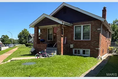 8526 Lowell, Saint Louis, MO 63147 - Photo 3