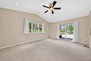 8827 Rock Forest Dr, Grantwood Village, MO 63123 - Photo 29