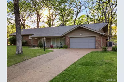 8827 Rock Forest Drive, Grantwood Village, MO 63123 - Photo 53