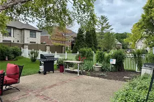 225 E Governor Pl, Saint Charles, MO 63301 - Photo 27