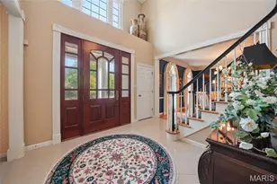 111 Worthington Oaks Dr, Creve Coeur, MO 63141 - Photo 3