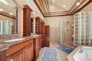 111 Worthington Oaks Dr, Creve Coeur, MO 63141 - Photo 21