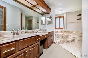 218 Brook Ln, O'Fallon, MO 63368 - Photo 9