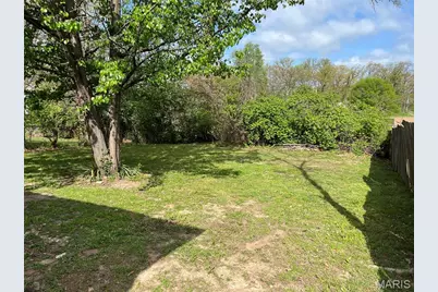 1027 Leawood Drive, Saint Louis, MO 63126 - Photo 5
