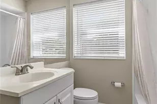 5 Delcrest Ct, University City, MO 63124 - Photo 15