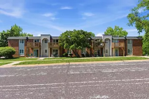 2741 Westphalia Ct, Saint Louis, MO 63129 - Photo 25