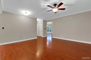 7221 Field Ave, Saint Louis, MO 63116 - Photo 11