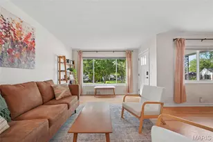 201 Sunningwell Dr, Saint Louis, MO 63119 - Photo 7