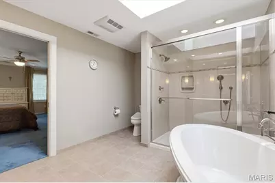 2013 La Chelle Court, Saint Louis, MO 63146 - Photo 49
