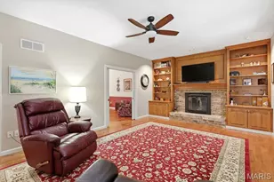 2013 La Chelle Ct, Saint Louis, MO 63146 - Photo 3
