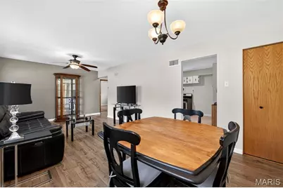 209 Freeman Drive, Mehlville, MO 63129 - Photo 15