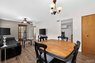 209 Freeman Dr, Mehlville, MO 63129 - Photo 15