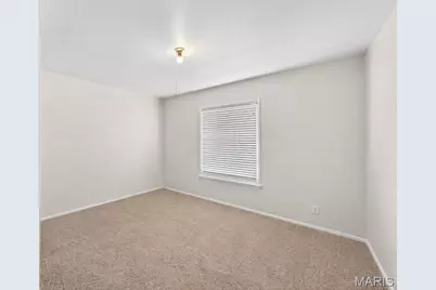 1285 Flamingo Drive, Florissant, MO 63031 - Photo 9