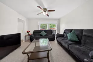 1285 Flamingo Dr, Florissant, MO 63031 - Photo 5