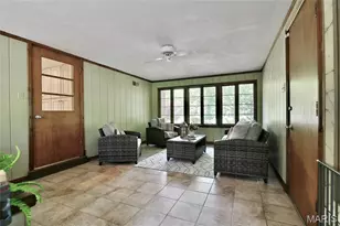 48 Webster Woods Dr, Webster Groves, MO 63119 - Photo 19