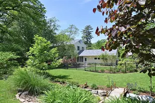 48 Webster Woods Dr, Webster Groves, MO 63119 - Photo 31