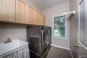 343 Pine Bend Dr, Chesterfield, MO 63005 - Photo 29