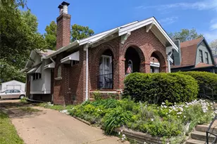 15 Hereford Ave, Saint Louis, MO 63135 - Photo 3