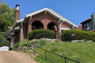 15 Hereford Ave, Saint Louis, MO 63135 - Photo 1