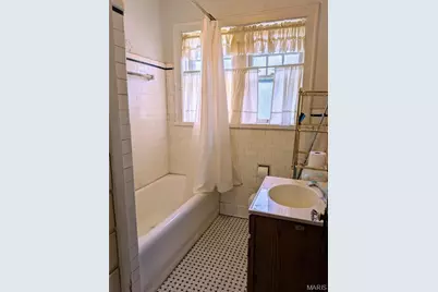 15 Hereford Avenue, Saint Louis, MO 63135 - Photo 23