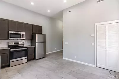 3104 Wyoming Street, Saint Louis, MO 63118 - Photo 7