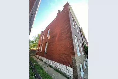 3104 Wyoming Street, Saint Louis, MO 63118 - Photo 3