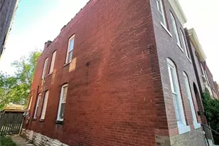 3104 Wyoming St, Saint Louis, MO 63118 - Photo 3