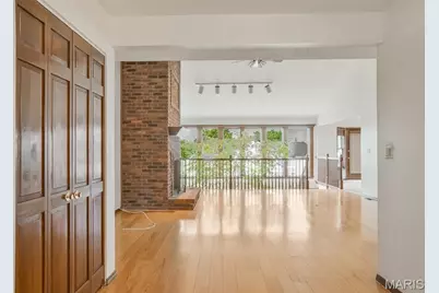 6810 Wynfield Terrace Drive, Saint Louis, MO 63129 - Photo 9